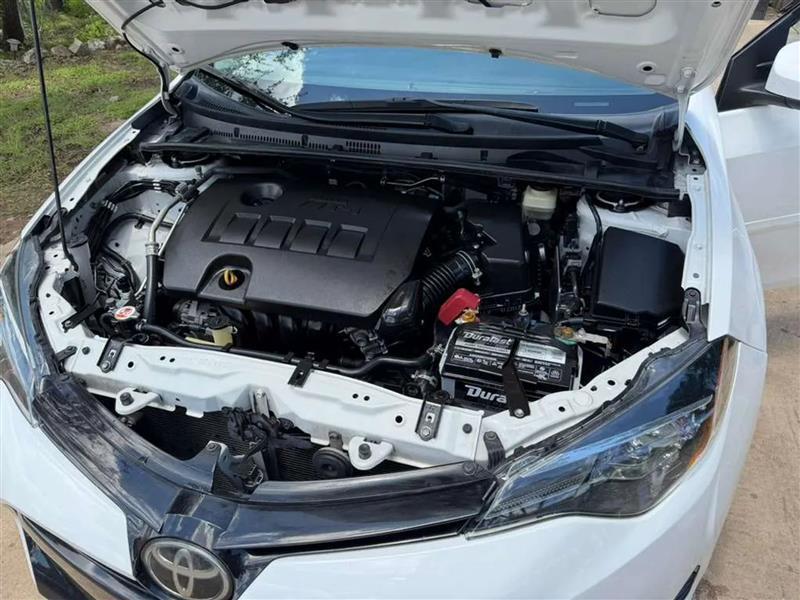 Toyota Corolla LE CVT 2018