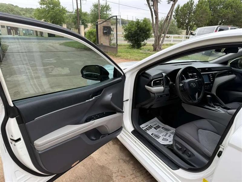 Toyota Camry LE 2019