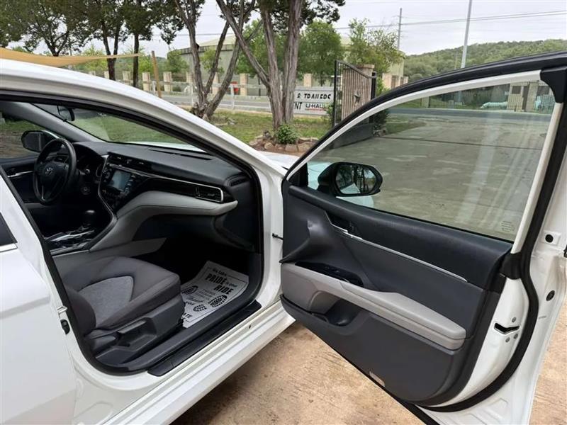 Toyota Camry LE 2019