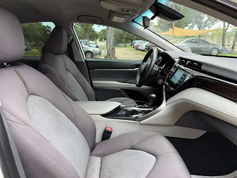 Toyota Camry LE 2019