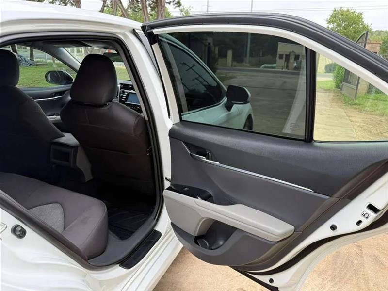 Toyota Camry LE 2019