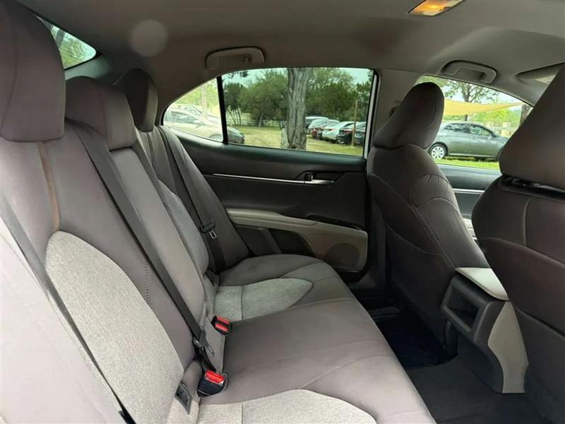 Toyota Camry LE 2019