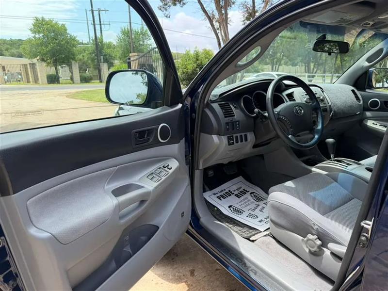 Toyota Tacoma PreRunner Double Cab V6 Auto 2WD 2007