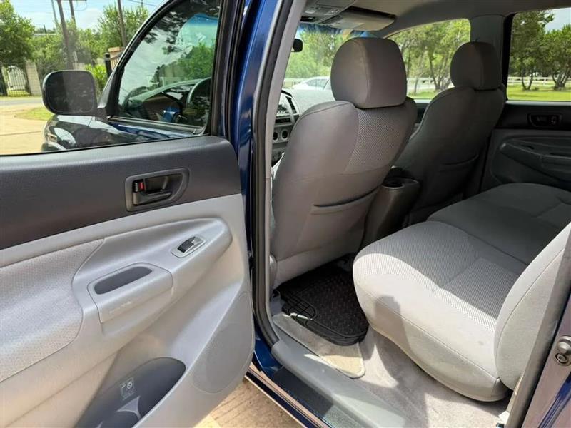 Toyota Tacoma PreRunner Double Cab V6 Auto 2WD 2007