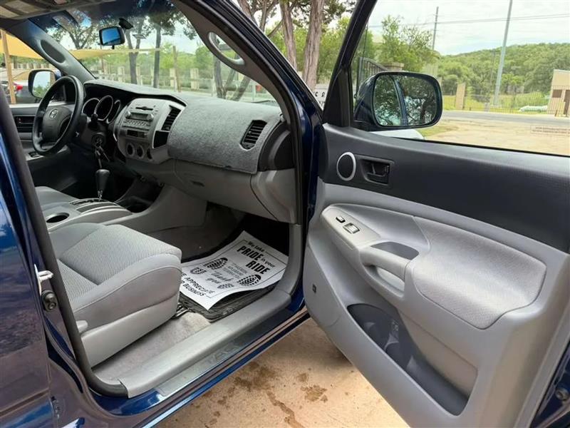 Toyota Tacoma PreRunner Double Cab V6 Auto 2WD 2007