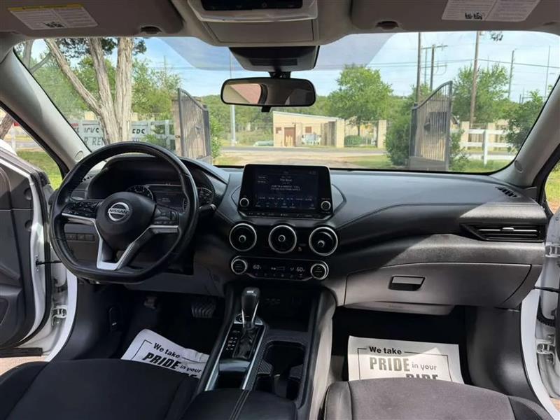 Nissan Sentra SV 2020