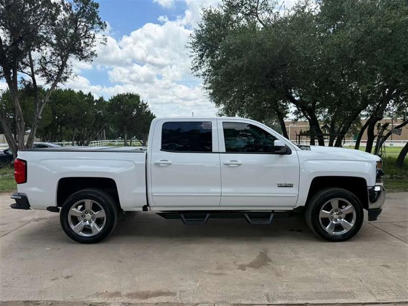 Chevrolet Silverado 1500 LT Crew Cab 2WD 2018