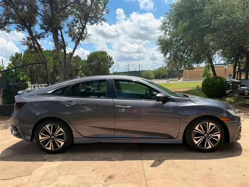 Honda Civic EX-T Sedan CVT 2016