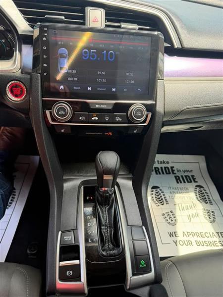 Honda Civic EX-T Sedan CVT 2016