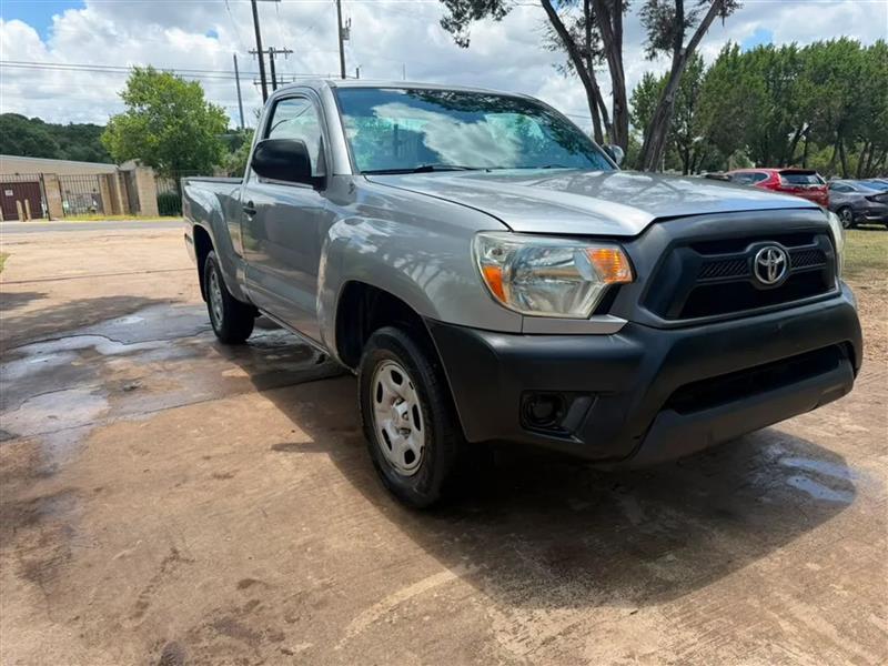 Toyota Tacoma Regular Cab I4 5MT 2WD 2014