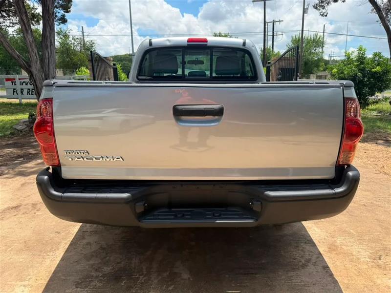 Toyota Tacoma Regular Cab I4 5MT 2WD 2014