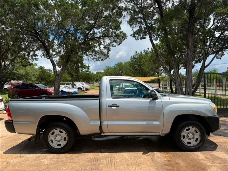 Toyota Tacoma Regular Cab I4 5MT 2WD 2014
