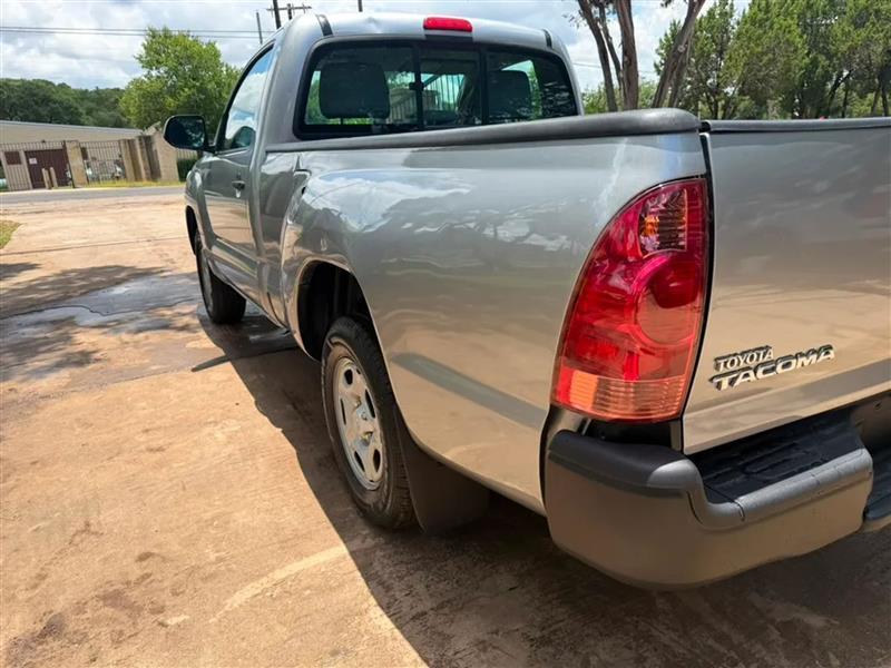 Toyota Tacoma Regular Cab I4 5MT 2WD 2014