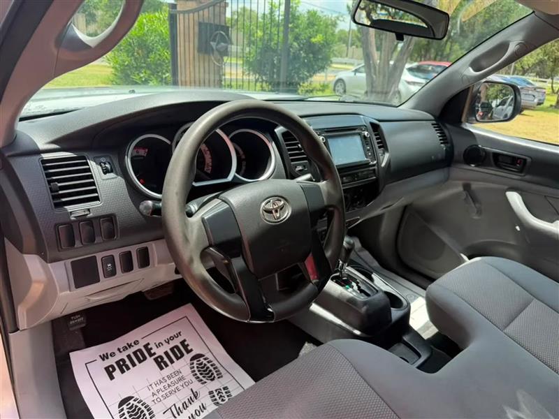 Toyota Tacoma Regular Cab I4 5MT 2WD 2014