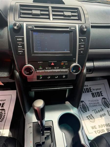 Toyota Camry SE 2014