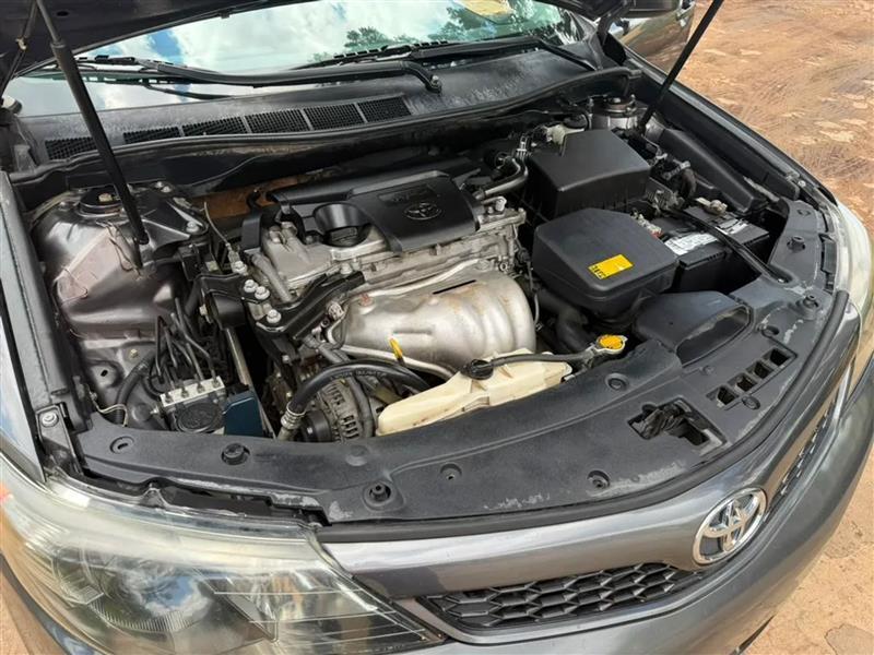Toyota Camry SE 2014