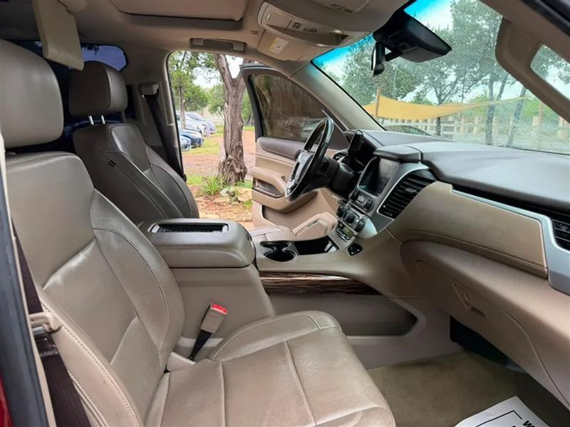 GMC Yukon XL SLT 2WD 2017