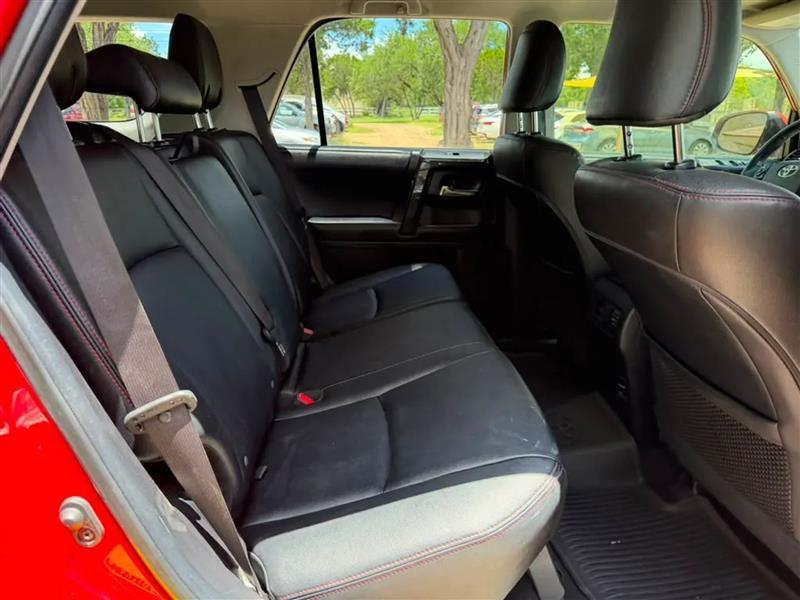 Toyota 4Runner TRD PRO 4WD 2019