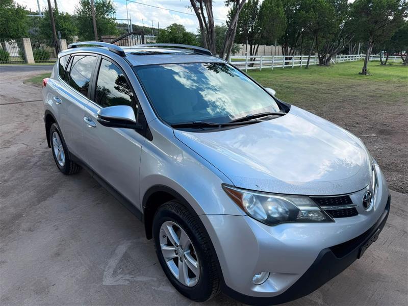 Toyota RAV4  2013