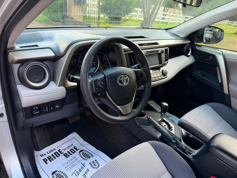 Toyota RAV4  2013
