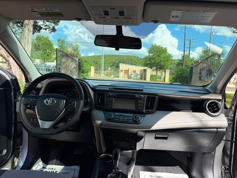 Toyota RAV4  2013