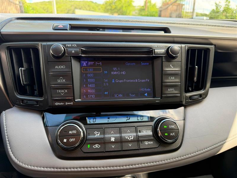 Toyota RAV4  2013