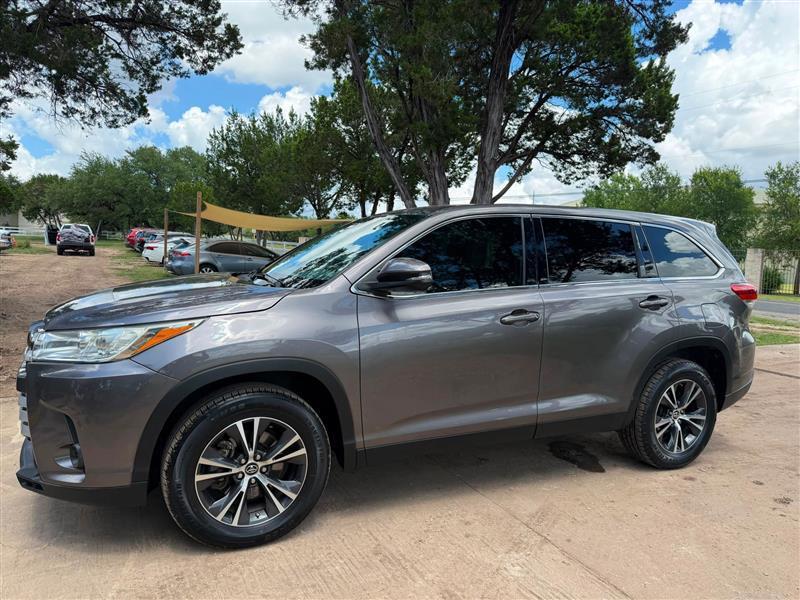 Toyota Highlander  2019