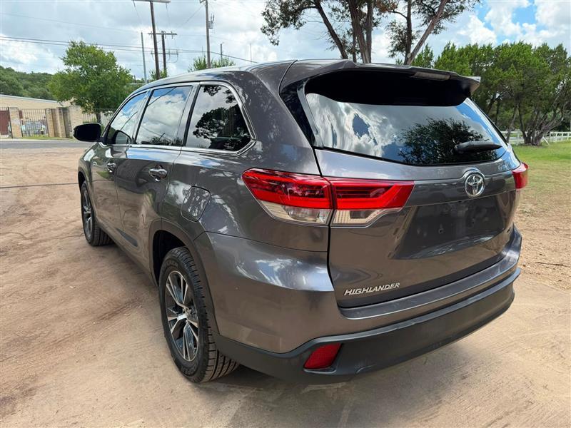 Toyota Highlander  2019