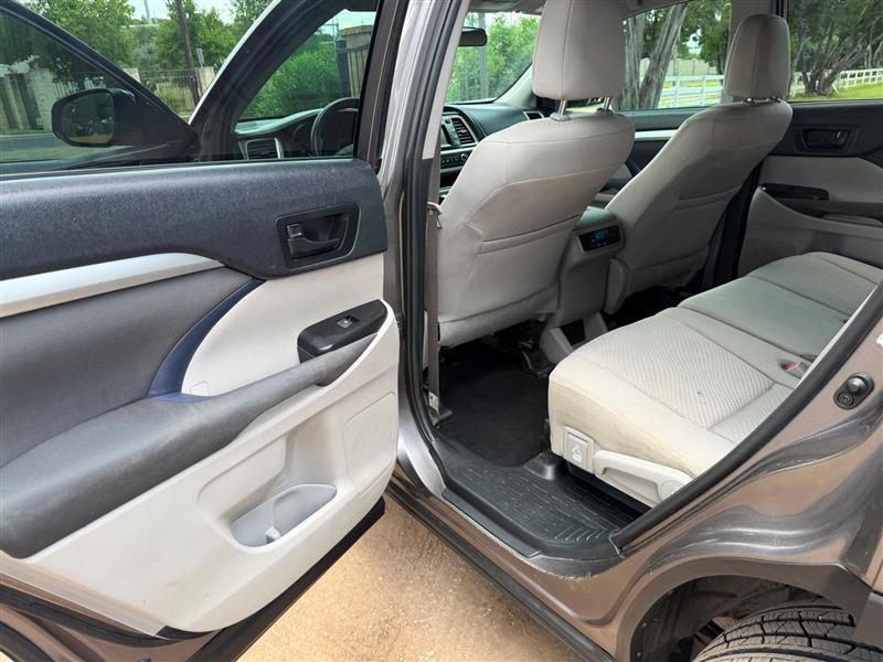 Toyota Highlander  2019