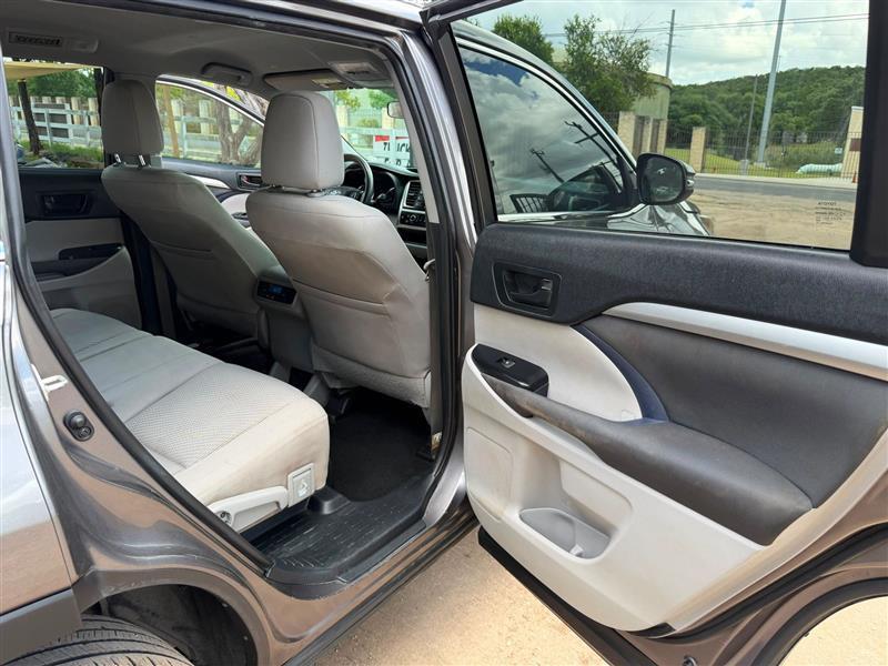 Toyota Highlander  2019