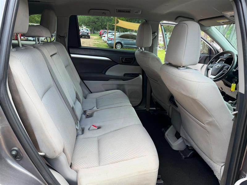 Toyota Highlander  2019