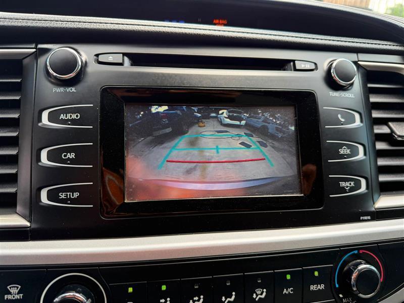 Toyota Highlander  2019