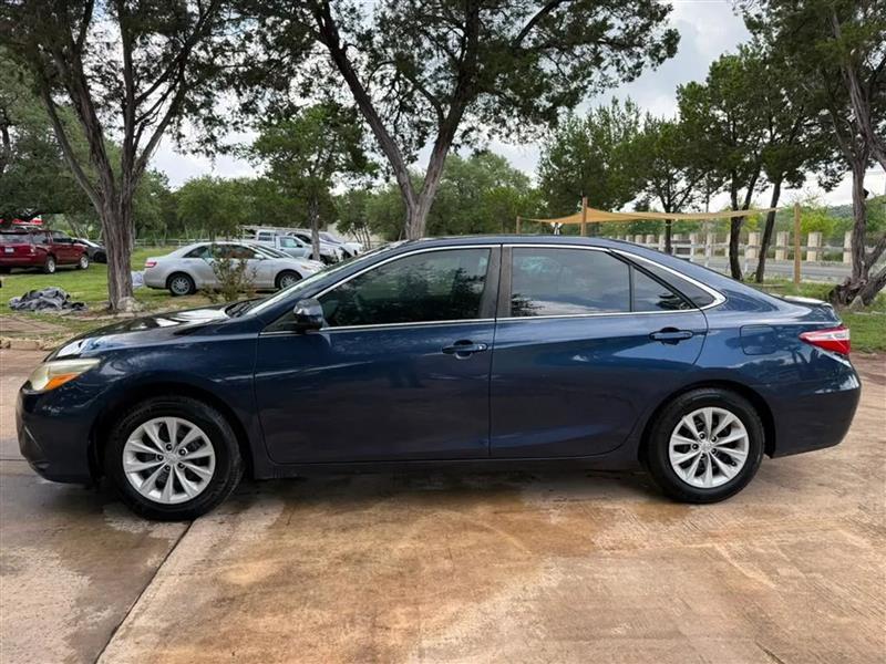 Toyota Camry LE 2015