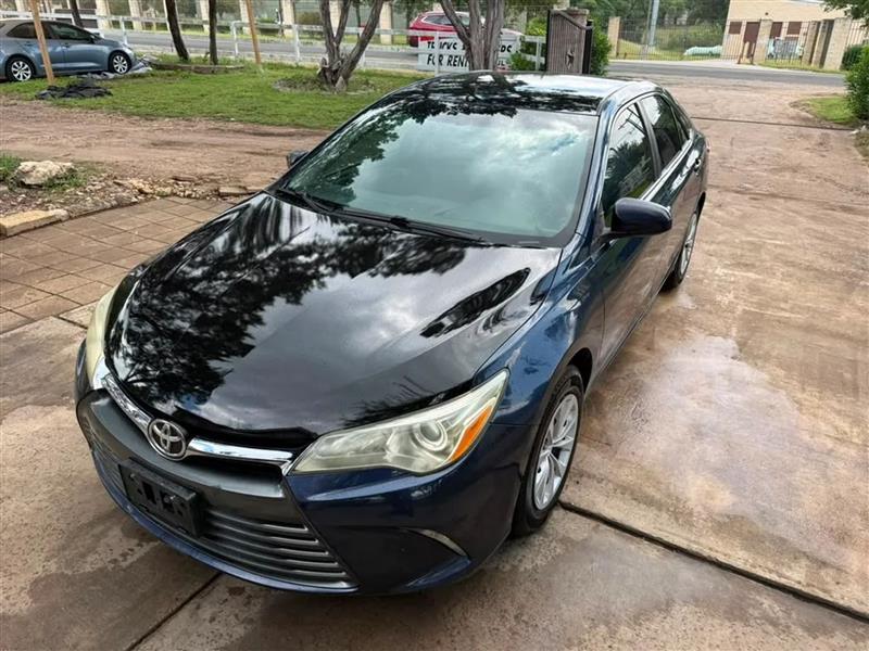 Toyota Camry LE 2015