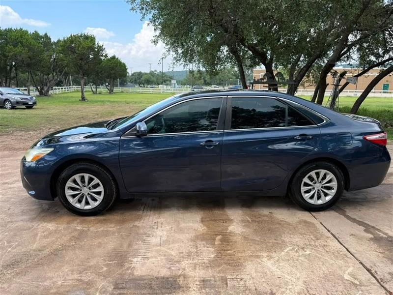 Toyota Camry LE 2015