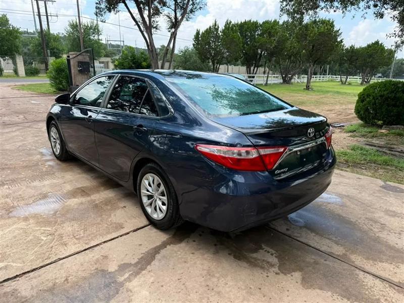 Toyota Camry LE 2015