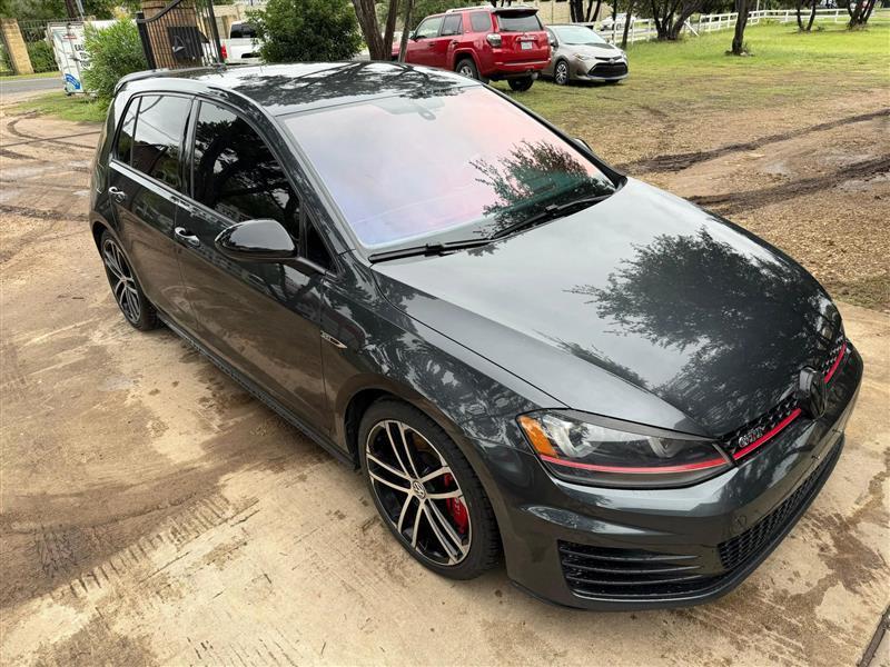 Volkswagen Golf GTI SE 6M 4-Door 2017