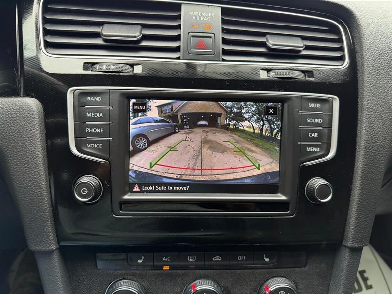 Volkswagen Golf GTI SE 6M 4-Door 2017