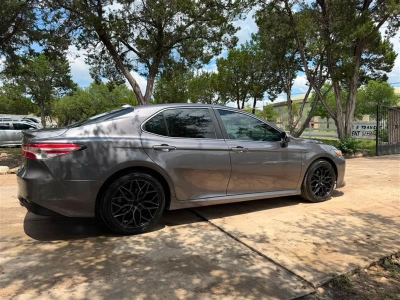 Toyota Camry LE 2019