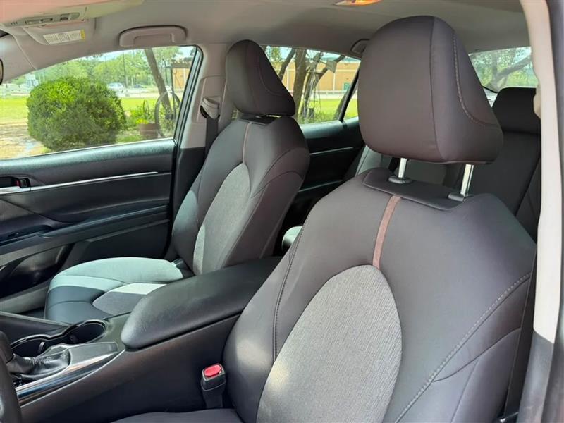 Toyota Camry LE 2019