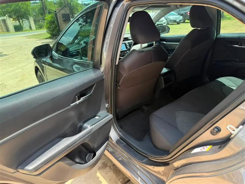 Toyota Camry LE 2019