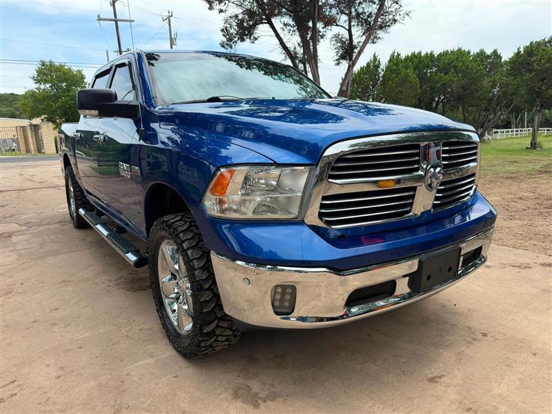 RAM 1500 SLT Crew Cab SWB 2WD 2017