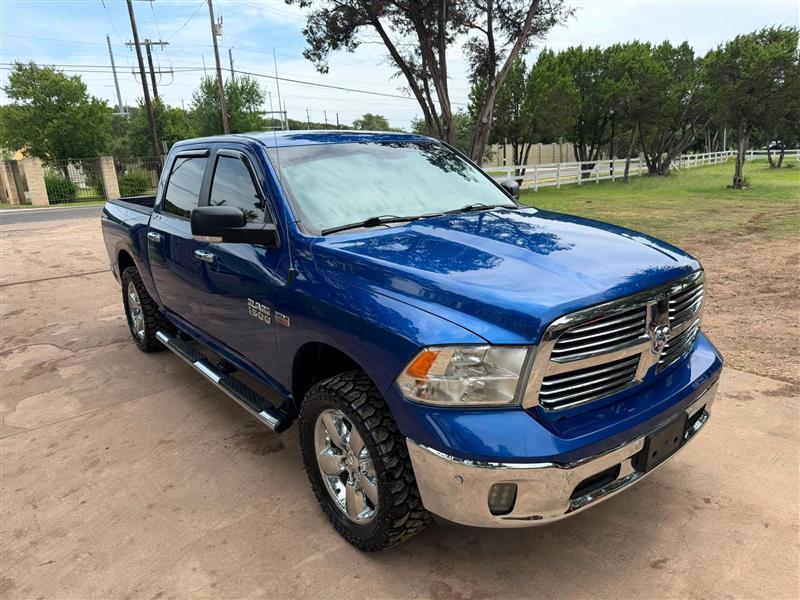 RAM 1500 SLT Crew Cab SWB 2WD 2017