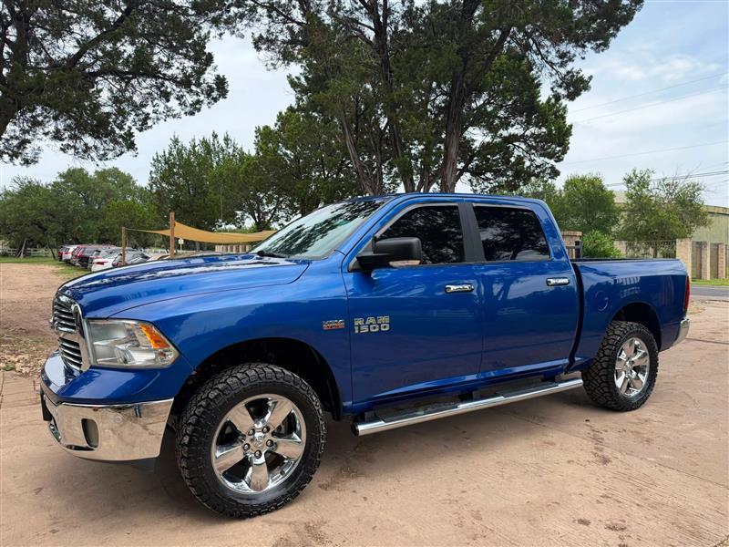 RAM 1500 SLT Crew Cab SWB 2WD 2017