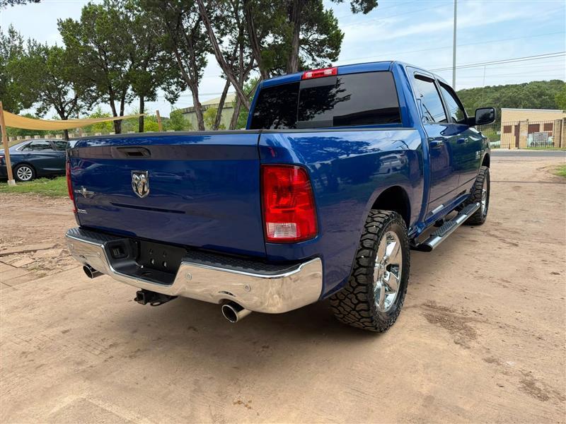 RAM 1500 SLT Crew Cab SWB 2WD 2017