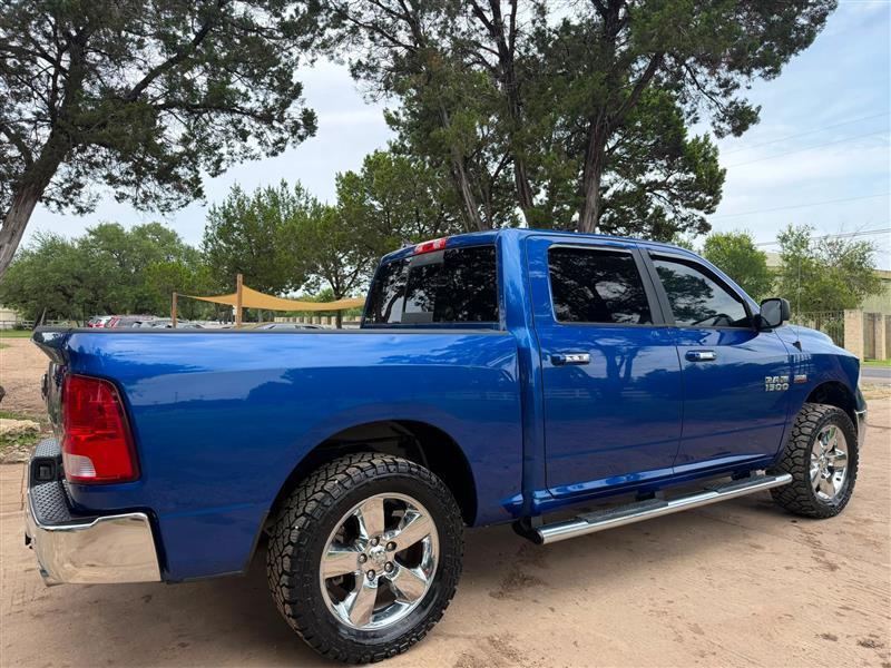 RAM 1500 SLT Crew Cab SWB 2WD 2017