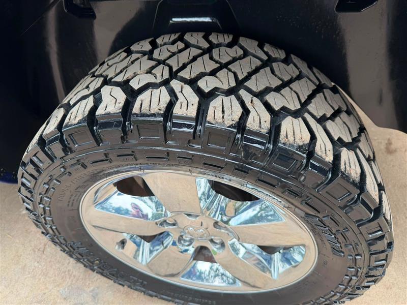 RAM 1500 SLT Crew Cab SWB 2WD 2017