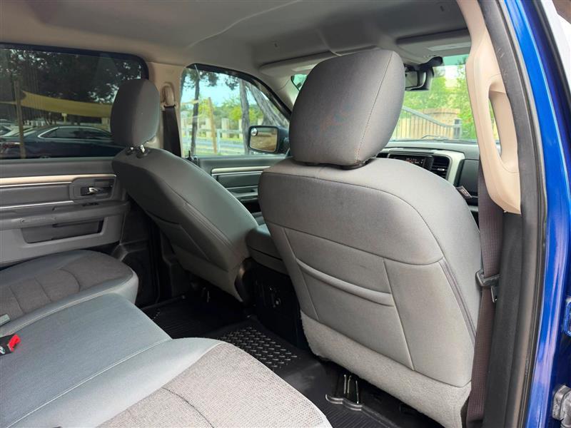 RAM 1500 SLT Crew Cab SWB 2WD 2017
