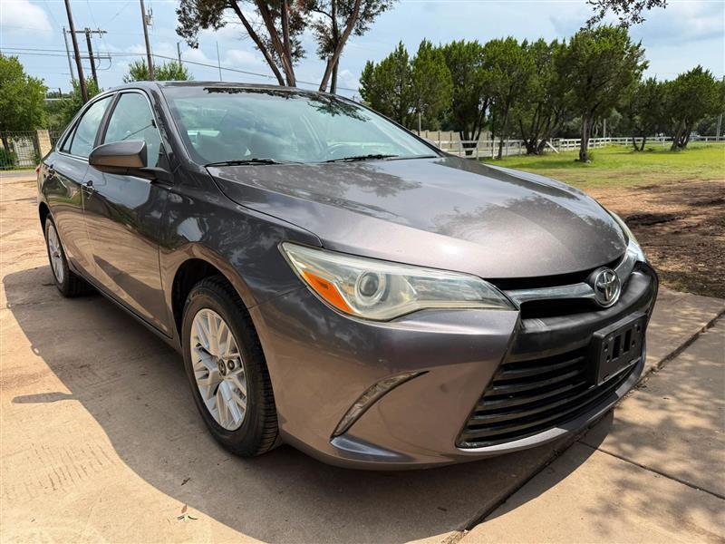 Toyota Camry LE 2016