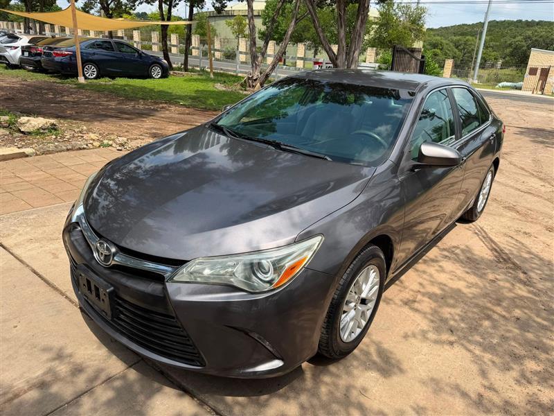 Toyota Camry LE 2016